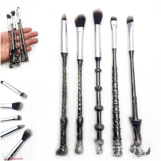 這么高顏值的美妝刷子是不是要來兩把