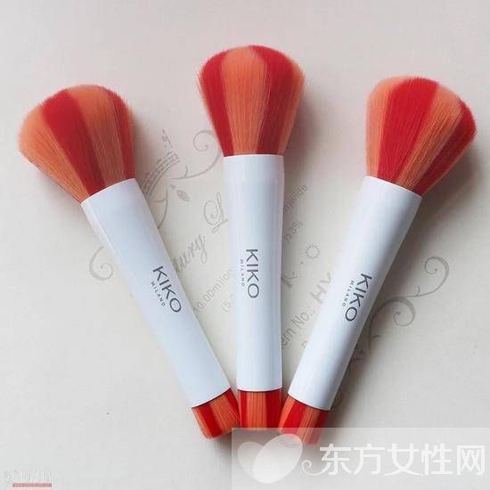 這么高顏值的美妝刷子是不是要來兩把