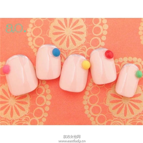 我們就要高調(diào) 超驚艷的圣誕美甲設計