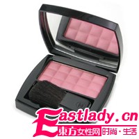 七款腮紅評測教你打造完美彩妝 Laura Geller