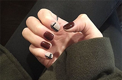 今年秋冬流行色 全在這些毛衣美甲里