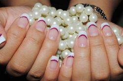 光療甲的制作步驟 讓你在家也能做美甲