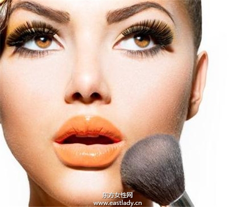 超強腮紅畫法打造精致小臉