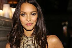 如何為你的膚色找到最適合的口紅搭配