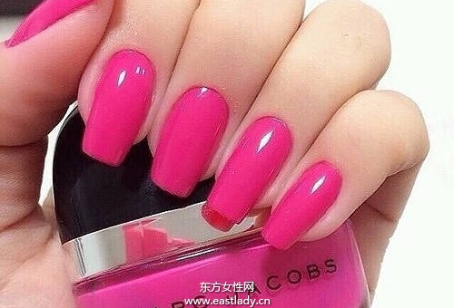 指甲油顏色選擇技巧 避開(kāi)和自己皮膚相同的色系