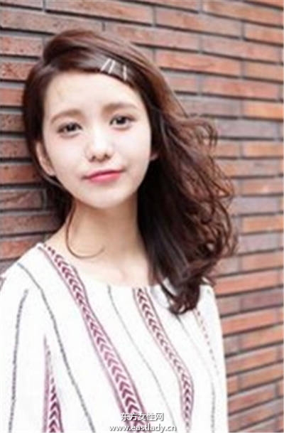 擄獲學(xué)長(zhǎng)心就靠這招啦 超無(wú)辜童顏妝一招搞定