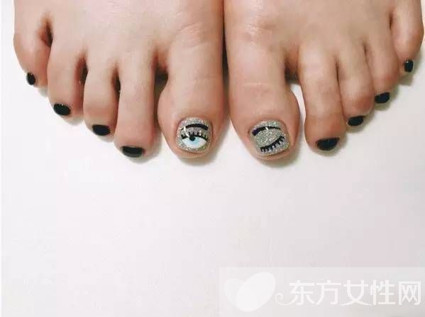 超人氣腳部美甲圖案 聽說夏天跟涼鞋更配哦