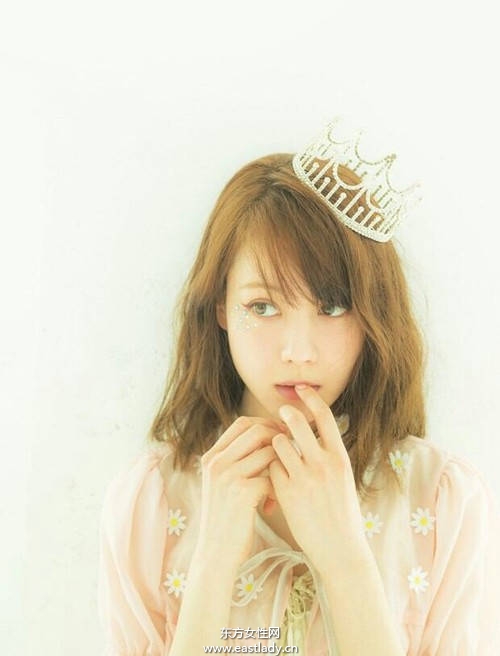 從眼影到唇膏一氣呵成 成熟女人味日系妝感這樣化