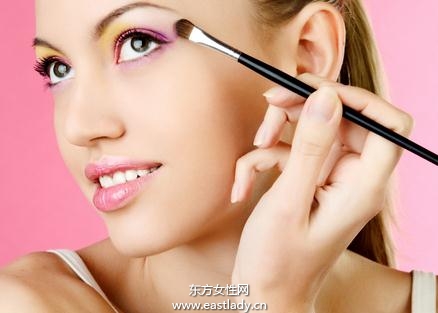 妝前護(hù)理要注意的事項(xiàng)