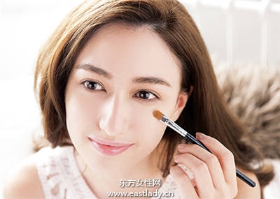 看女星們的睡醒妝 素顏也很美