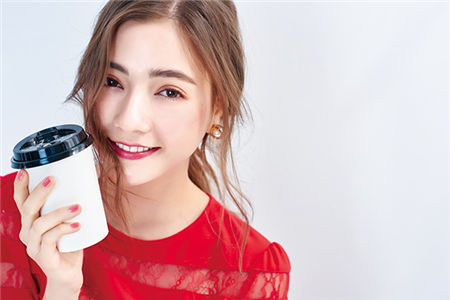 拍照+打扮技巧 讓自己輕松變美