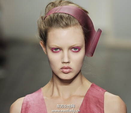 打造酒吧迷人性感夜色妝