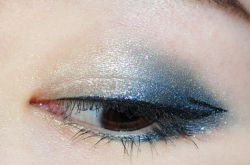 雙色眼影的畫(huà)法步驟推薦 新手的福音來(lái)啦