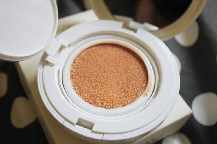 這才是氣墊粉底的正確用法 再不學(xué)就OUT了