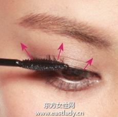 怎樣讓睫毛變長(zhǎng)的眼妝畫(huà)法