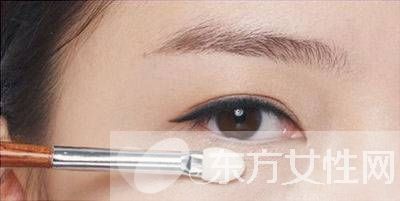 怎么畫眼線更好看 初學者必看的眼線N種畫法