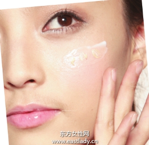 肌膚遮瑕法改善暗沉與斑點