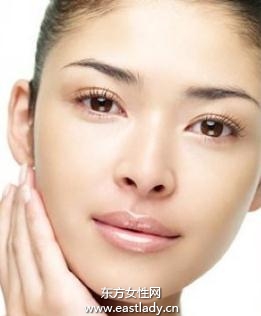 化妝技巧之如何選擇與自己膚色合適的粉底色