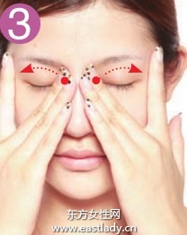 妝前補(bǔ)水保濕 彩妝持久服帖