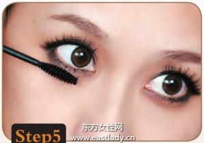 極致簡約歐美風妝容 簡單不失女人味