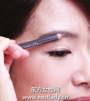 畫眉毛之畫出可愛氣質(zhì)美人眉