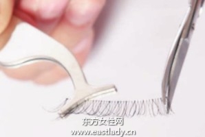 透明無梗型假睫毛的貼法圖解