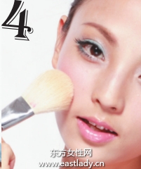 質(zhì)感輕盈光感裸效底妝