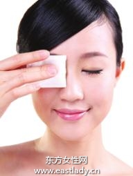 卸除眼妝的正確順序