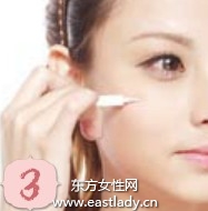 用遮瑕品遮瑕痘痘的化妝技巧