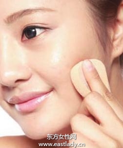 底妝的正確選用---顏色、妝效是否出現(xiàn)錯(cuò)誤