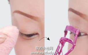 眼妝技巧刷出超級(jí)濃密睫毛眼妝