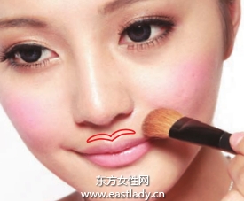 利用光影營造立體五官