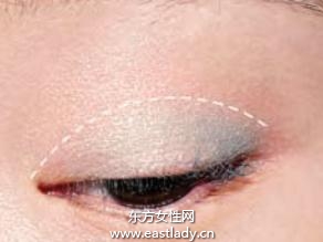 持久防水海灘妝讓人感覺到濃濃夏意