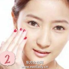 化妝教程之如何正確使用粉底霜