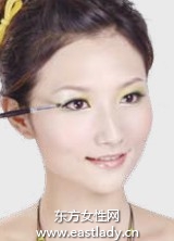 浪漫田園眼妝具體畫法