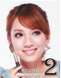 無暇蜜粉+暗影粉打造小臉美人