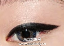單眼皮化妝技巧之歐美范十足的眼線妝