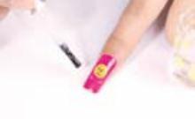 美甲教程之打造可愛笑臉彩繪美甲