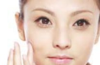 適合甜美感女生的淡雅珍珠光澤質(zhì)感底妝