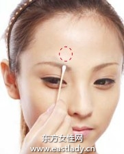 眉色暈染術(shù)讓雙眉看上去更加清爽