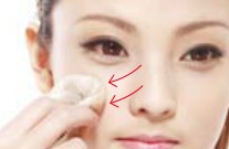 適合甜美感女生的淡雅珍珠光澤質感底妝