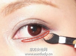 眼影基本畫法提升面部立體感