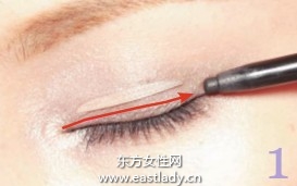 液體眼線筆和膏狀眼線總是用不順手