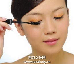 化妝教程之超卷翹上睫毛化妝法