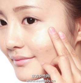 一到下午就脫妝 如何快速補妝