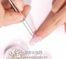 美甲教程之打造甜蜜滋味約會(huì)美甲