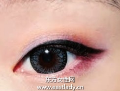 冬季眼影配色讓寒冷冬季增加一絲暖意