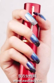 美甲教程之打造深色誘惑聚會美甲