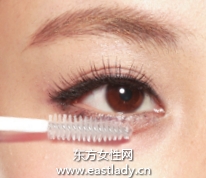 睫毛膏怎么刷塑造扇形睫毛