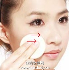 立體熟練底妝 實(shí)現(xiàn)小臉形